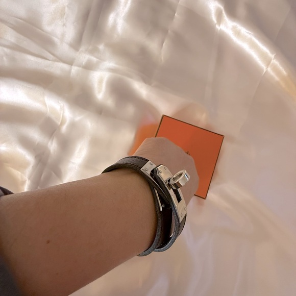Hermes Kelly Double Tour bracelet authentic preloved. - Picture 13 of 14